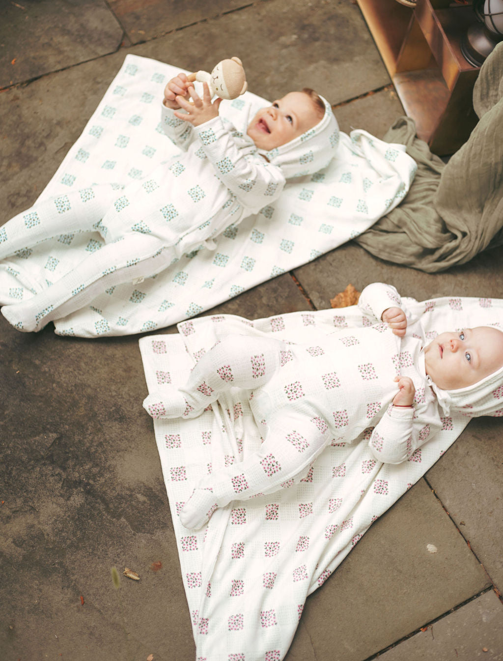 Floral Velour Blanket-Pink