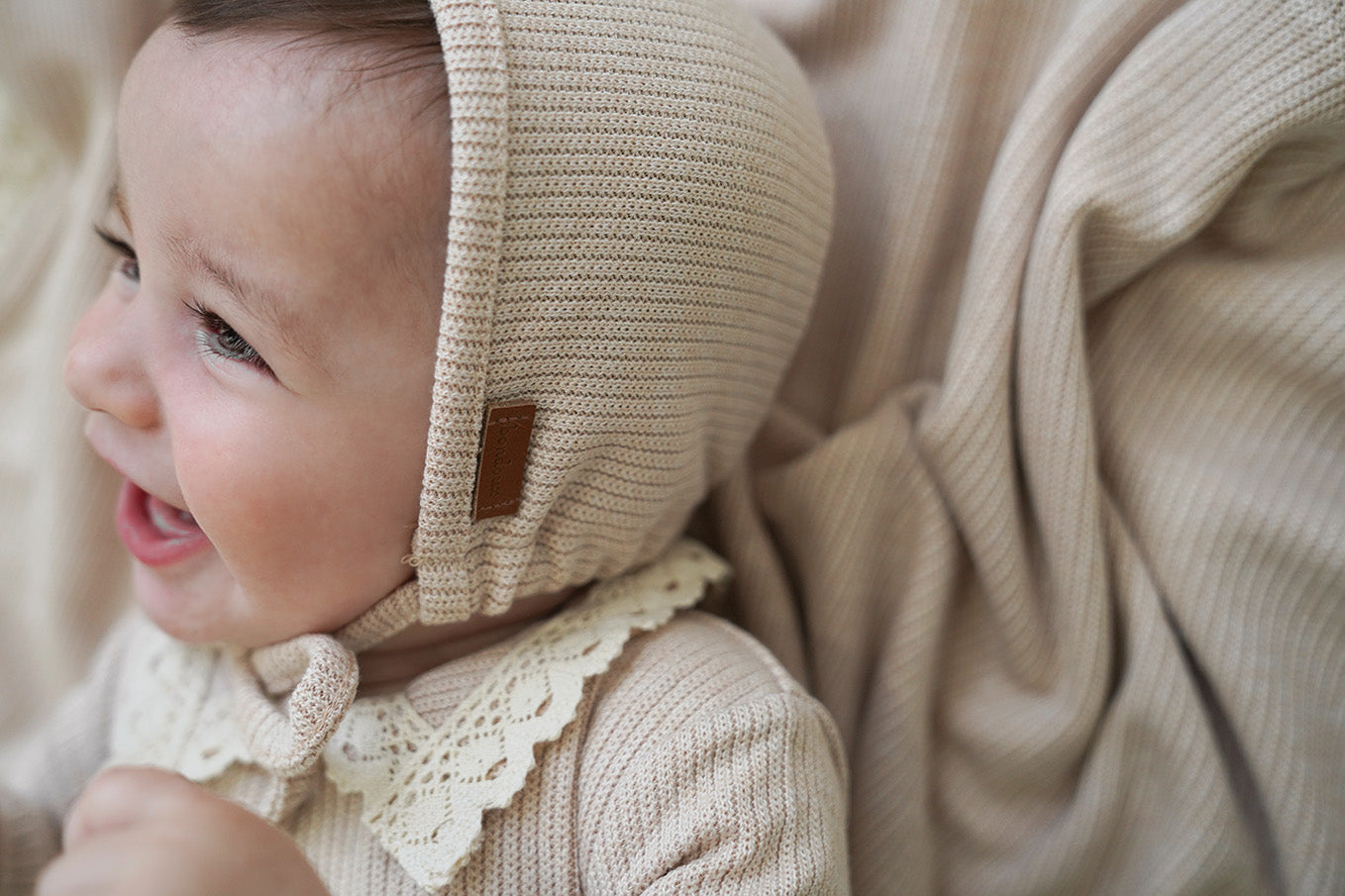 Lace Collar Knit Bonnet