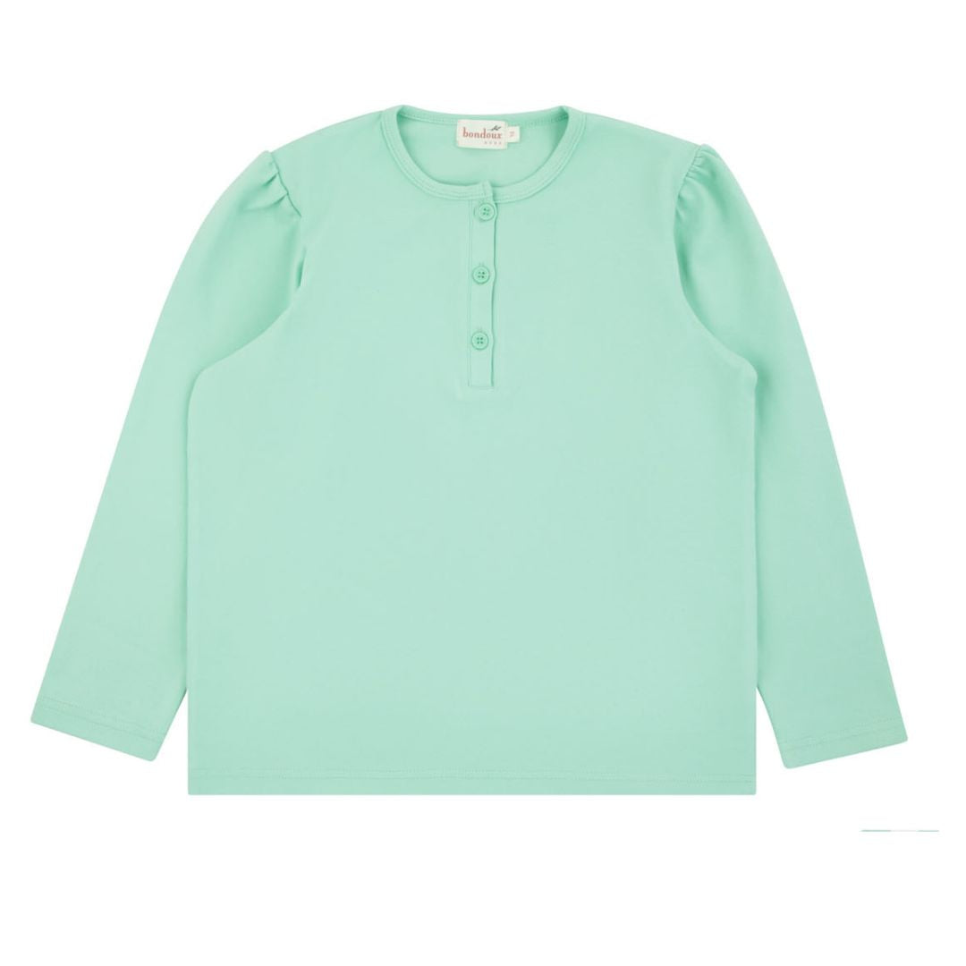 girls green t-shirt